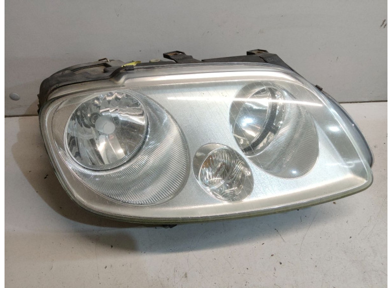 Фара правая к Volkswagen Caddy, 2004г.
