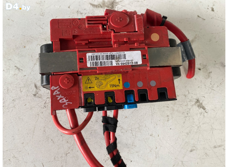 Распределитель тока к BMW 3E90/E91/E92/E93 2009 г.