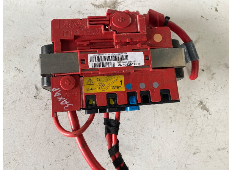 Распределитель тока к BMW 3 E90/E91/E92/E93, 2009г.