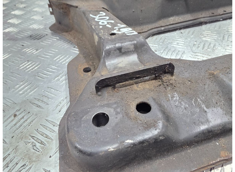 Балка подвески передняя (подрамник) к Peugeot 306, 2000г.