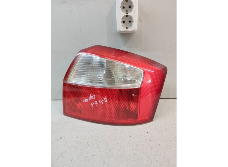 Фонарь задний правый к Audi A4, 2004г.