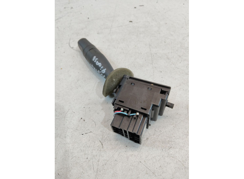 Переключатель поворотов к Citroen Xsara Picasso, 2002г.