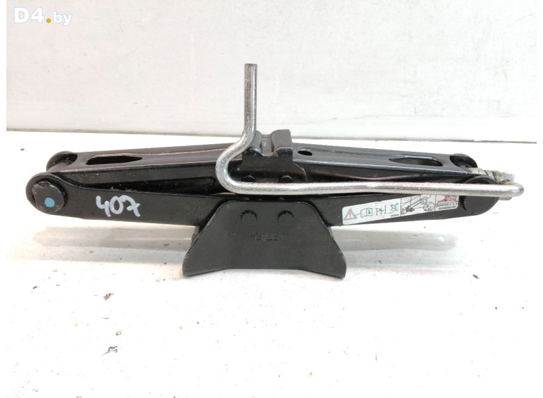 Домкрат к Peugeot 407 2005 г.