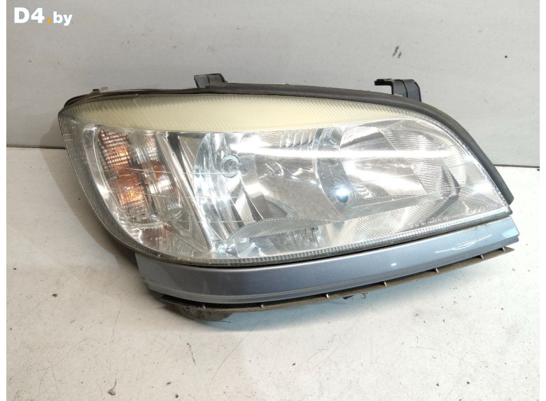 Фара правая к Opel Zafira 2004 г.