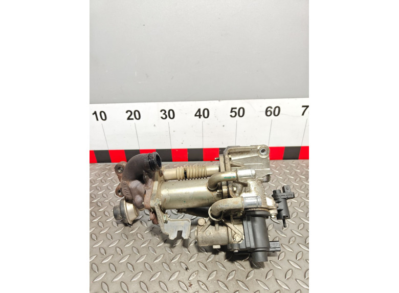 Клапан EGR к Nissan Qashqai, 2011г.
