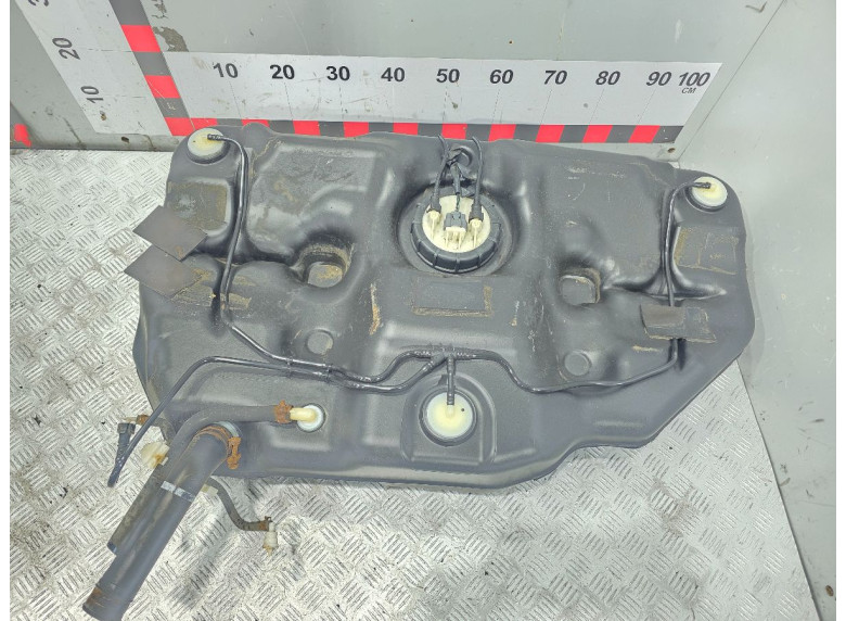 Бак топливный к Nissan Primera, 2003г.