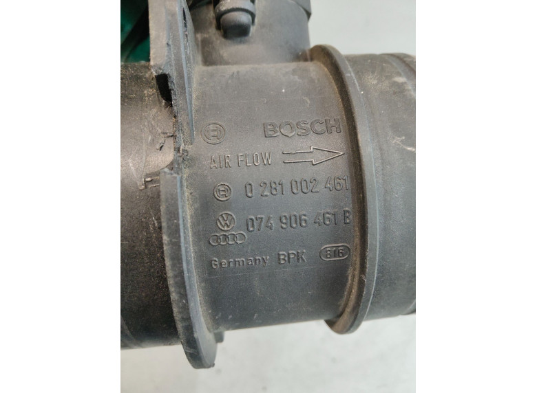 Расходомер воздуха к Audi A4, 2006г.