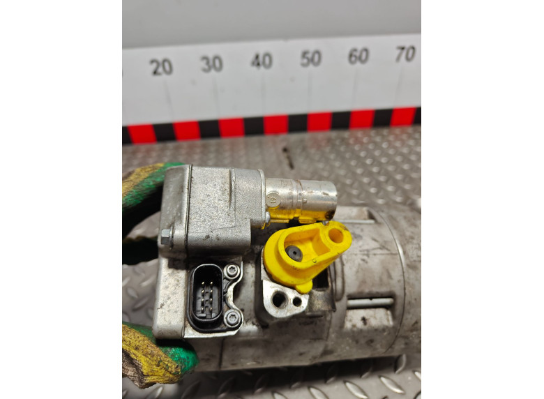 Компрессор кондиционера к BMW X5 G05, 2021г.