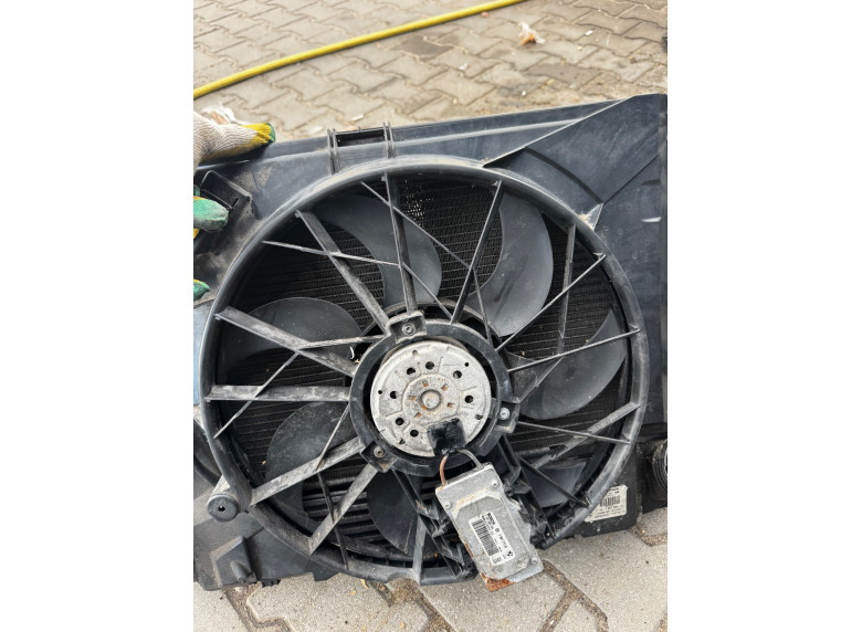 Вентилятор радиатора к BMW 3 E90/E91/E92/E93, 2010г.