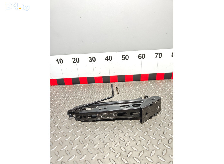 Домкрат к Opel Corsa 2008 г.