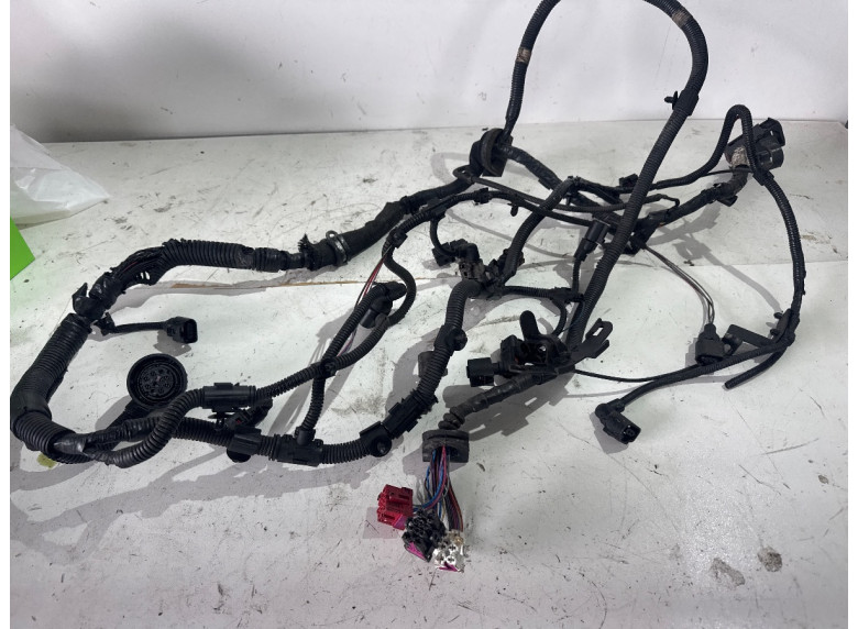 Проводка двигателя к Volkswagen Touareg, 2008г.