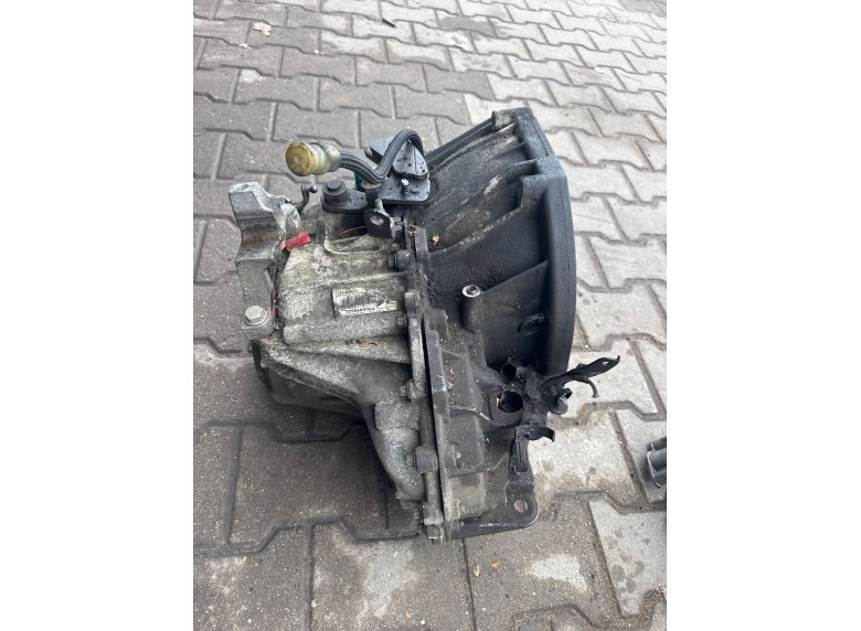 КПП механическая (МКПП) к Renault Grand Scenic, 2009г.