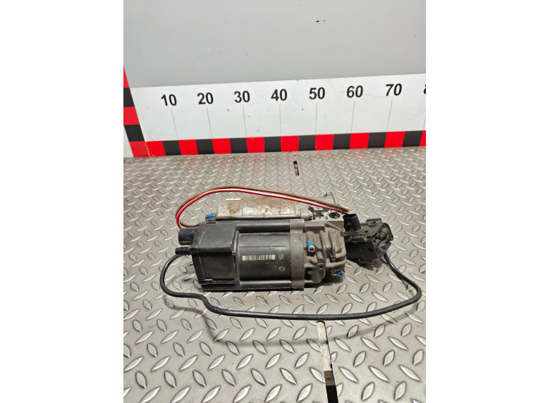 Компрессор пневмоподвески к BMW 5 F10/F11/GT F07, 2010г.