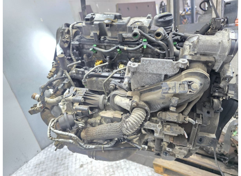 Двигатель к Peugeot 5008, 2012г.