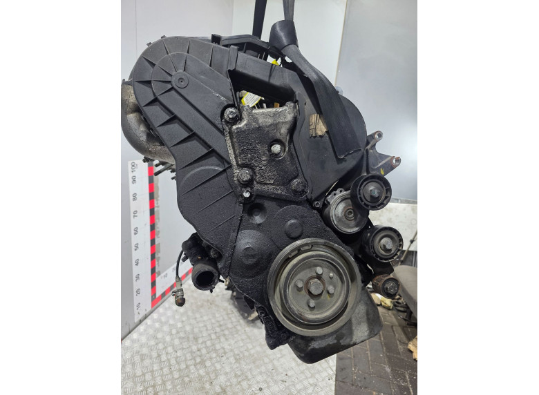 Двигатель к Peugeot 306, 2000г.