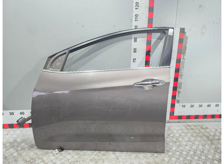 Дверь передняя левая к Hyundai i30, 2013г.