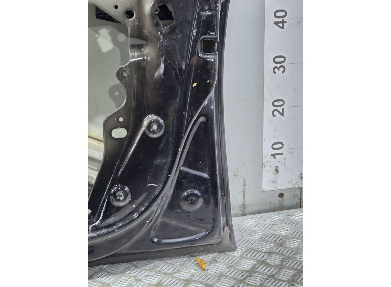 Дверь передняя правая к Volkswagen Golf, 2009г.