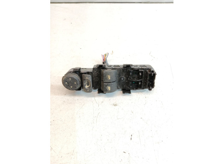 Блок управления стеклоподъемниками к Citroen C4, 2005г.