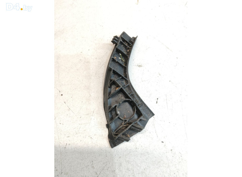 Молдинг (накладка кузовная) к Toyota RAV4 2010 г.