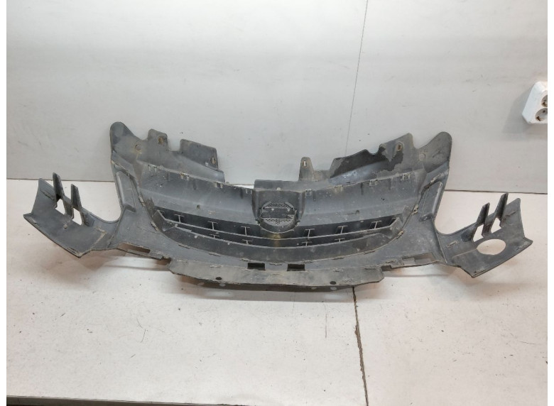 Решетка радиатора к Opel Corsa, 2010г.