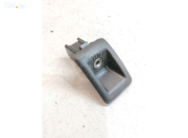 Разъем AUX / USB к Volvo V60 2010 г.