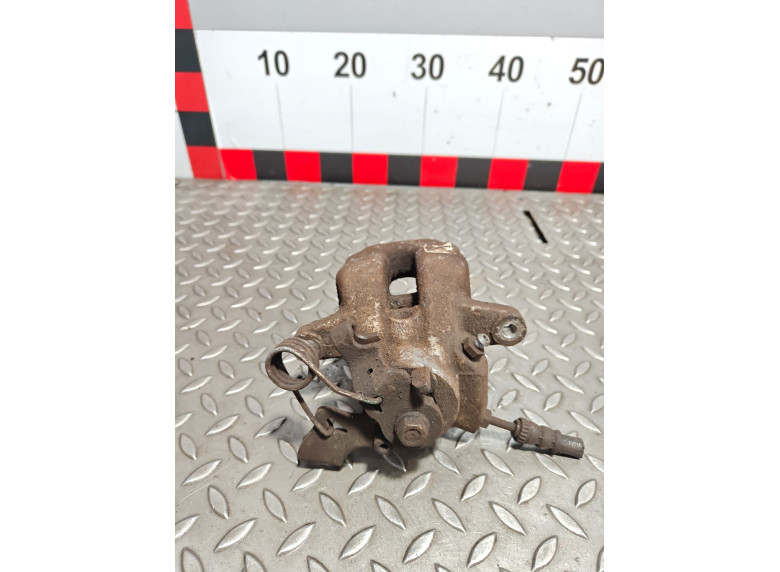 Суппорт задний левый к Peugeot 407, 2006г.