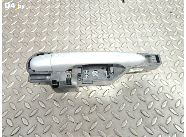 Ручка наружная передняя правая к Renault Kangoo 2010 г.