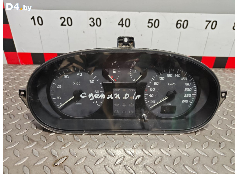 Щиток приборов (приборная панель) к Renault Scenic 2001 г.