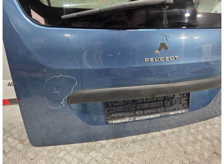 Крышка багажника (дверь 3-5) к Peugeot Partner, 2017г.