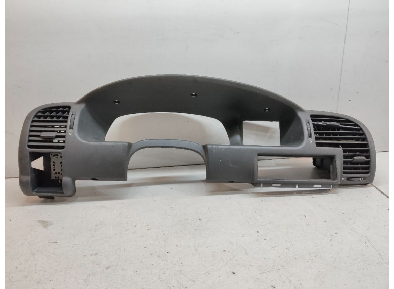 Кожух панели приборов к Opel Zafira, 2003г.