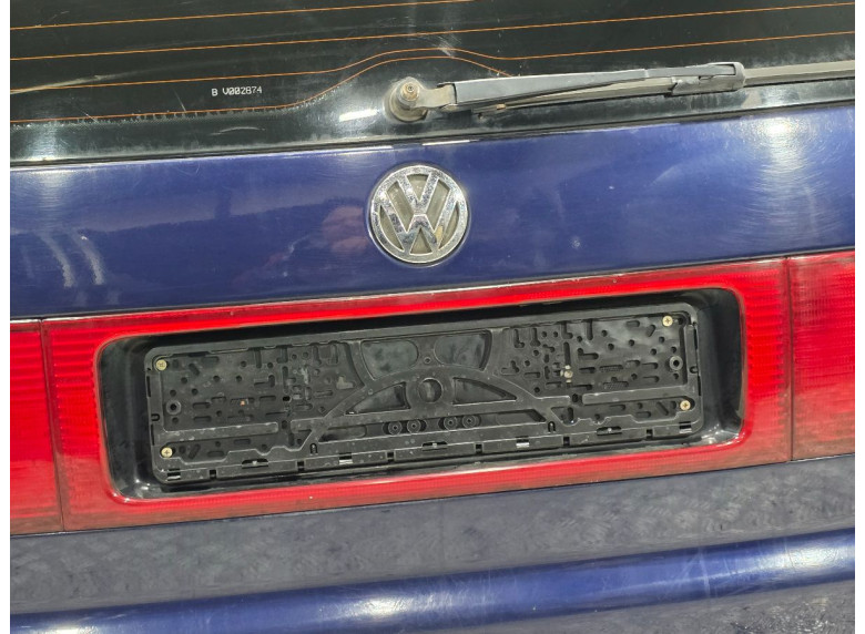 Бленда к Volkswagen Sharan, 2003г.