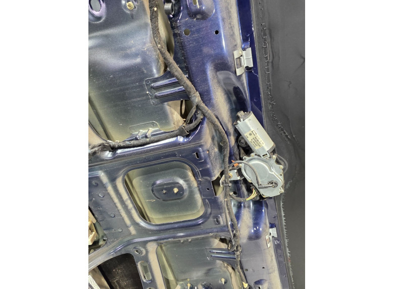 Крышка багажника (дверь 3-5) к Volkswagen Sharan, 2003г.