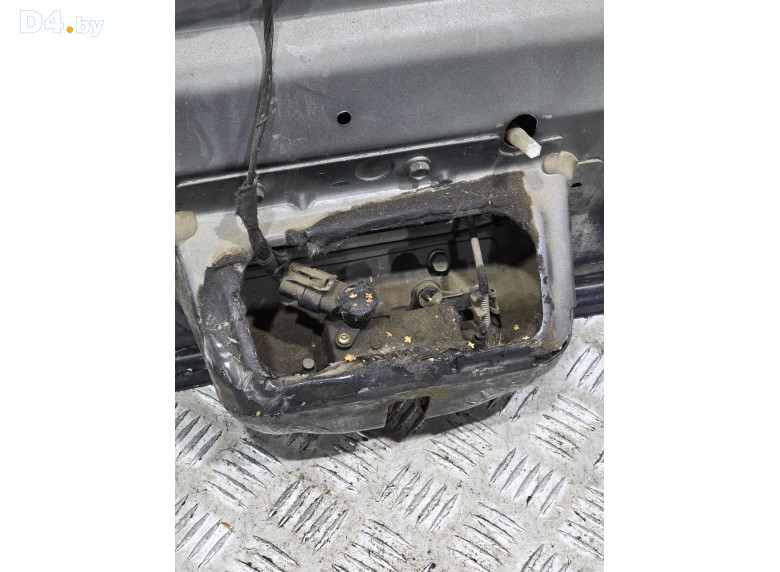 Замок багажника к Chrysler Voyager 1998 г.
