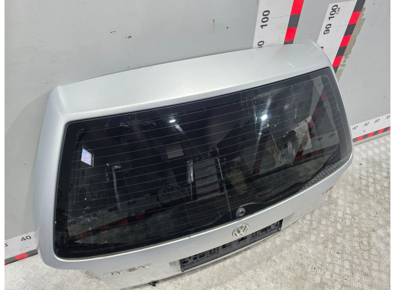 Крышка багажника (дверь 3-5) к Volkswagen Passat, 2003г.