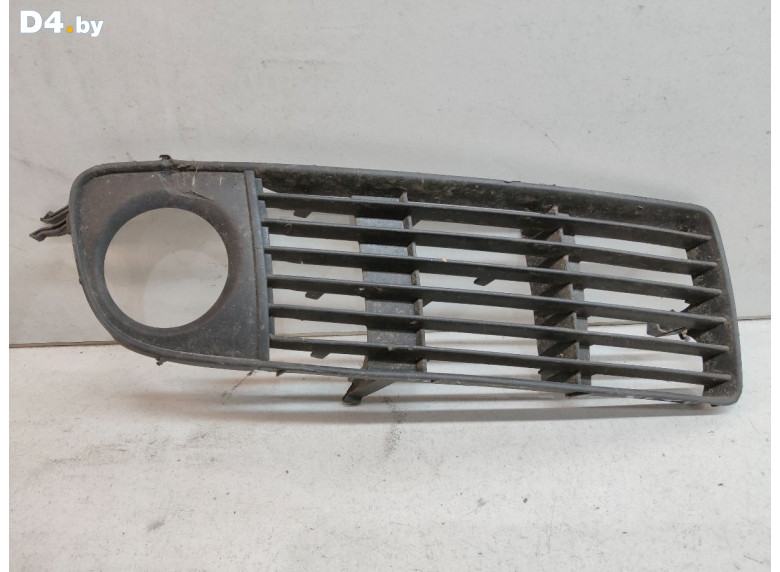 Рамка фары противотуманной правой к Audi A6 1999 г.