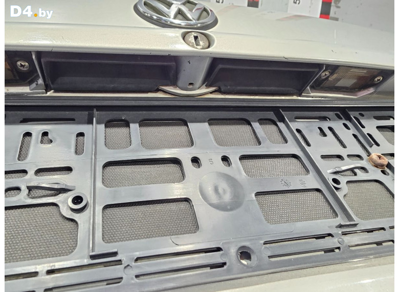 Ручка открывания багажника к Volkswagen Passat 1999 г.