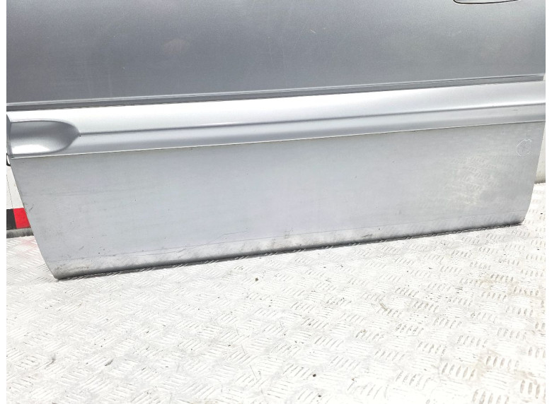 Дверь передняя левая к Opel Zafira, 2003г.