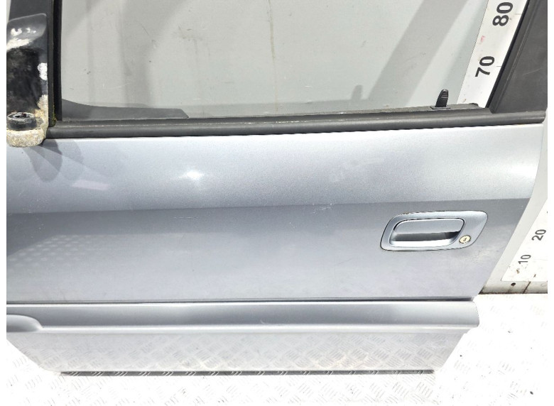 Дверь передняя левая к Opel Zafira, 2003г.