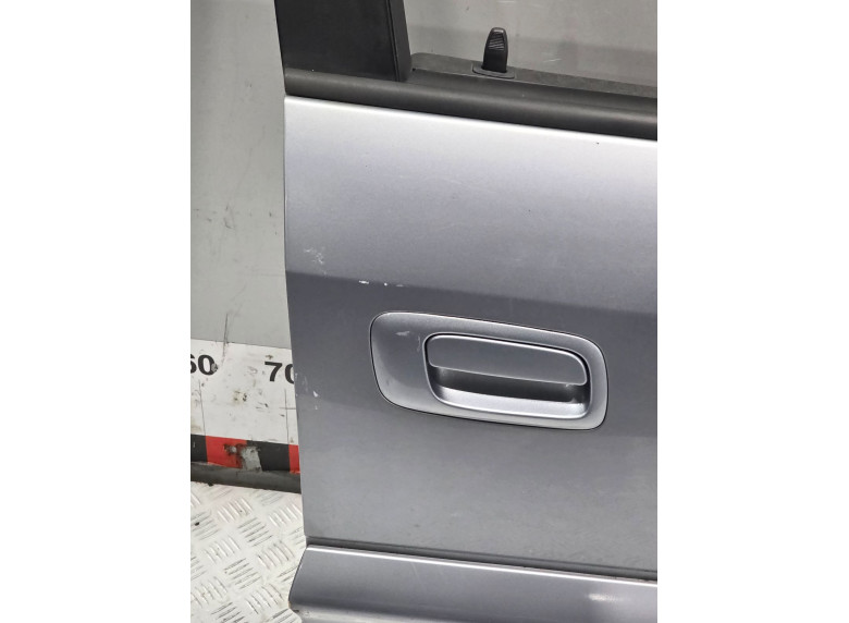 Дверь передняя правая к Opel Zafira, 2003г.
