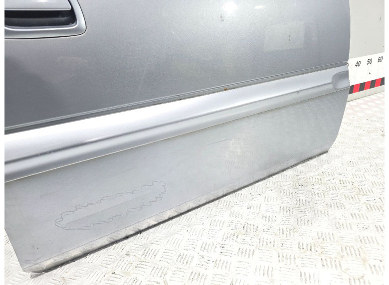 Дверь передняя правая к Opel Zafira, 2003г.