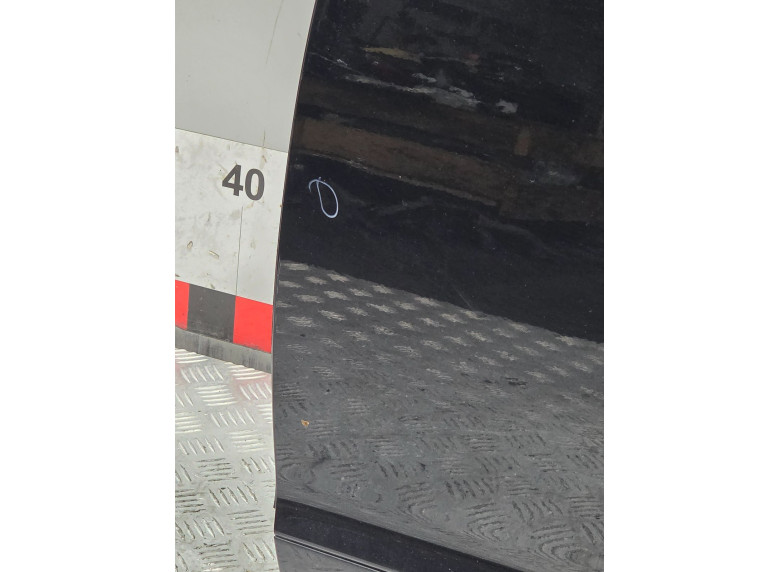Дверь передняя левая к Audi A6, 2006г.