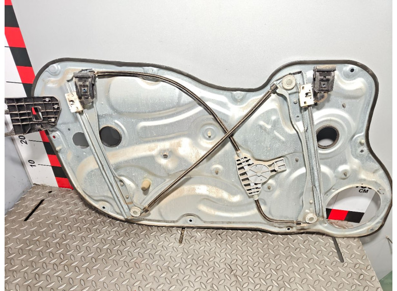 Стеклоподъемник электрический передний левый к Kia Ceed, 2009г.