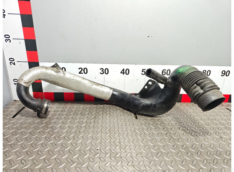 Патрубок турбины к Peugeot 406, 2002г.