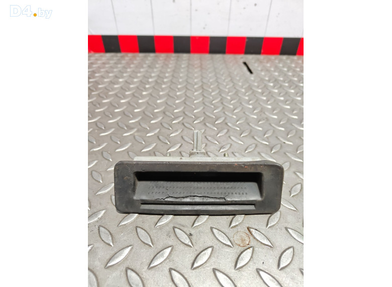 Кнопка открытия багажника к Opel Vectra 2006 г.