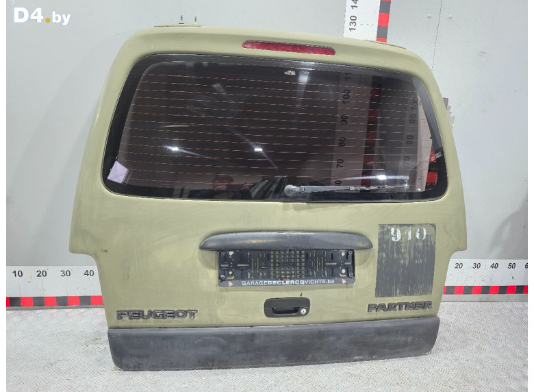 Накладка подсветки номера к Peugeot Partner 2002 г.