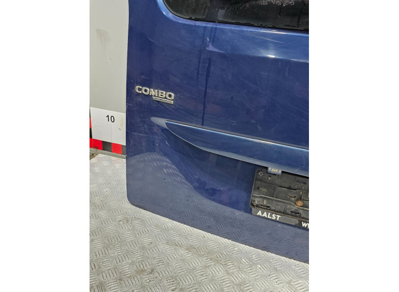 Крышка багажника (дверь 3-5) к Opel Combo, 2019г.