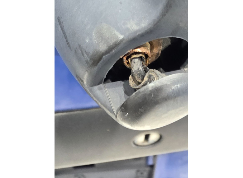 Моторчик заднего стеклоочистителя (дворника) к Volkswagen Caddy, 2004г.