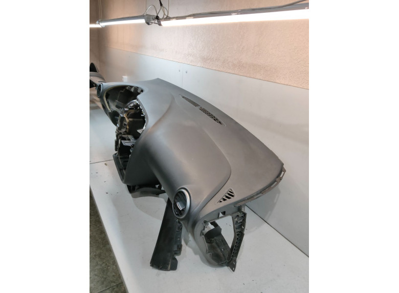 Панель передняя салона (торпедо) к Seat Leon, 2008г.
