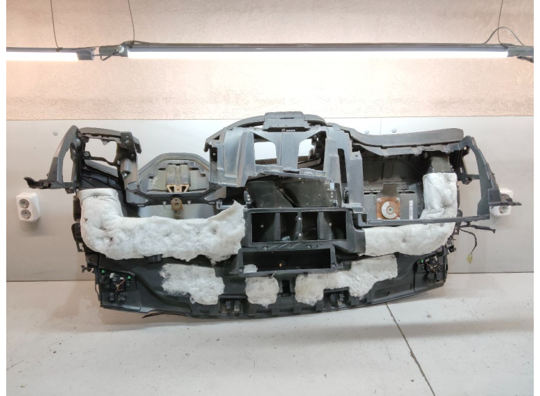 Панель передняя салона (торпедо) к Kia Ceed, 2013г.
