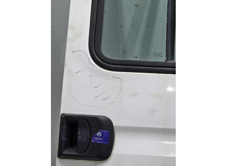 Дверь задняя правая к Iveco Daily, 2011г.